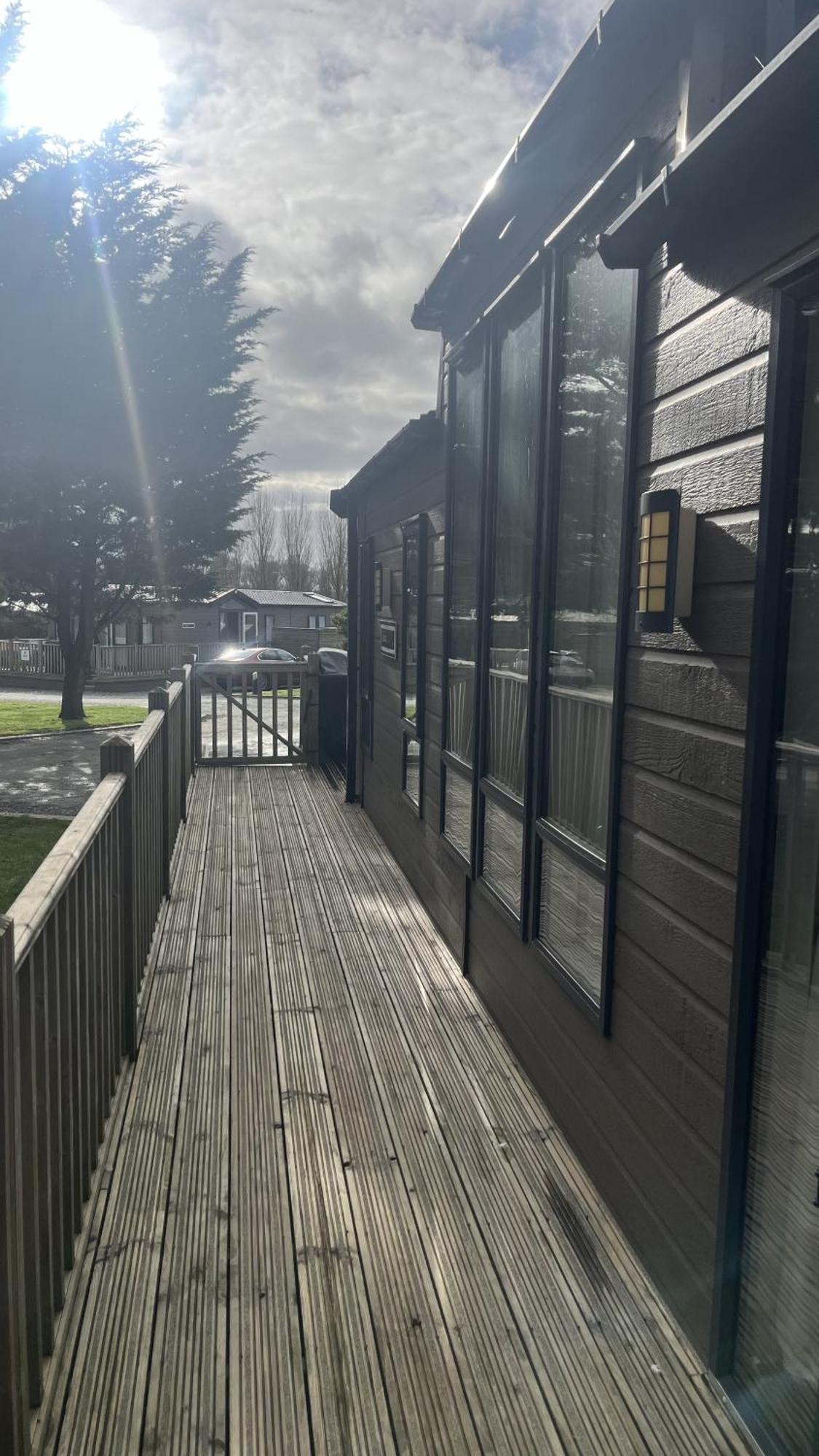Pet Friendly 2-Bed Lodge Near Preston & Blackpool Luaran gambar
